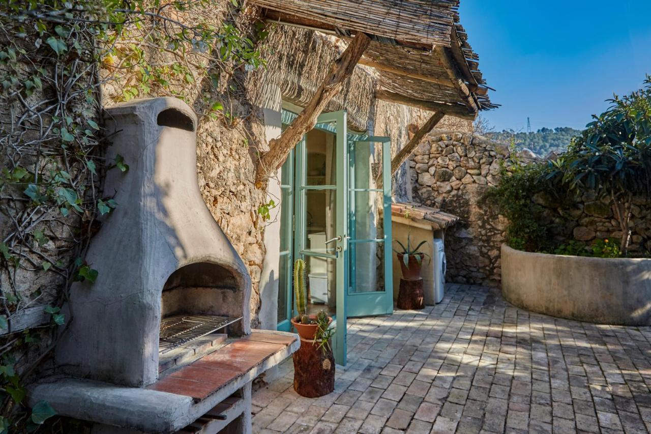 Sitges Hill Retreats-Masia Nur 22 Bedrooms Divided Over 9 Houses For Max 44 Guests Canyelles  Eksteriør billede