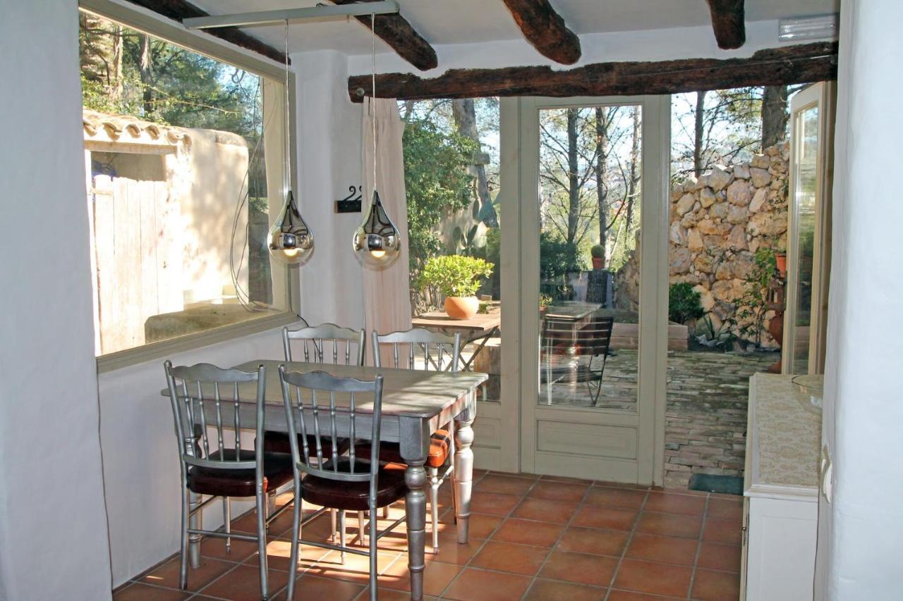 Sitges Hill Retreats-Masia Nur 22 Bedrooms Divided Over 9 Houses For Max 44 Guests Canyelles  Eksteriør billede